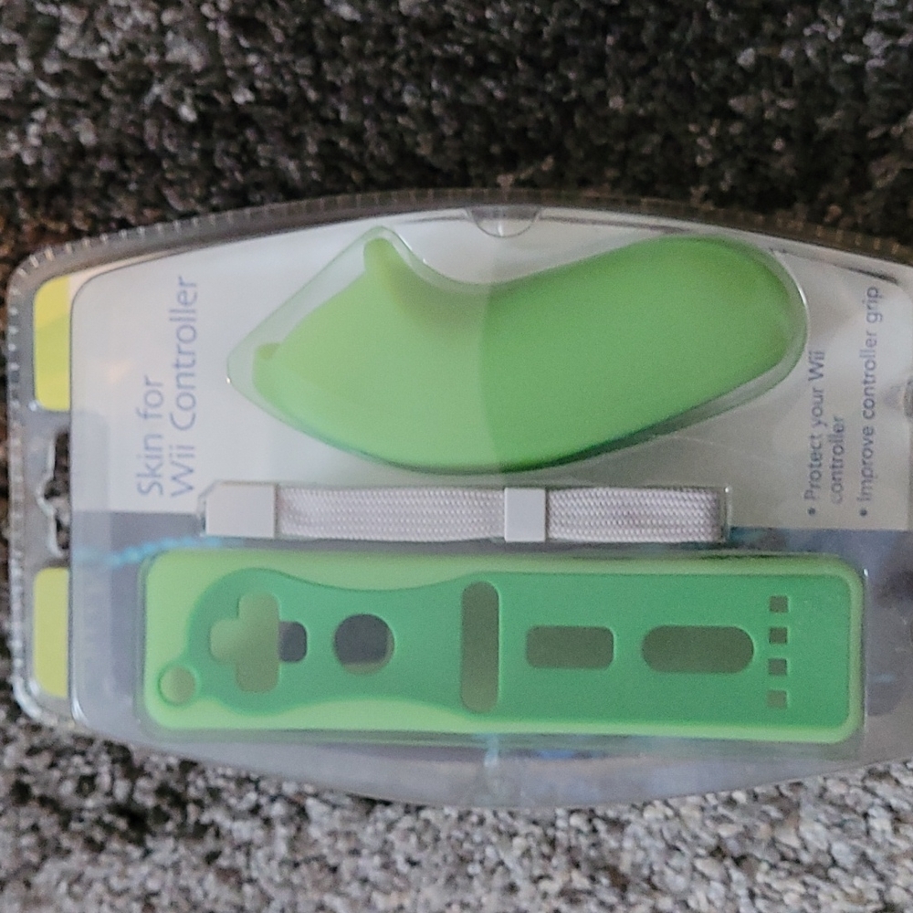 Wii controller skin